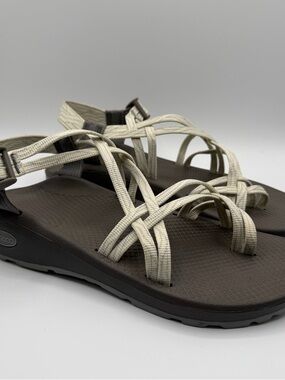 Chaco Z Cloud Sandals Women’s 11 Off White Blue Strappy Outdoor